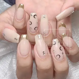 ネイル moe自宅ネイルサロン所属・萌 自宅ネイルサロンのネイルデザイン