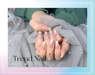 セミロング トレンド ネイル スタジオのネイルデザイン