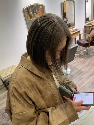 ショート カラー Felice Erikaのヘアスタイル