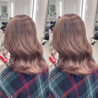 セミロング ONYX 表参道所属・表参道/ハイライト 髪質改善ストレートのヘアスタイル