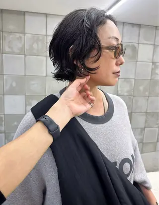 ショート カラー パーマ 榛地 渉馬のヘアスタイル