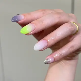 ネイル 甲村 未玖のネイルデザイン