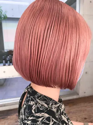 ショート カラー 西岡 優太のヘアスタイル