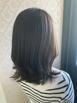 ミディアム ヒヨシ ルナのヘアスタイル