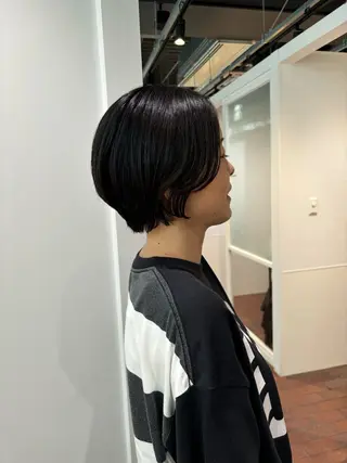 ショート ショート/ミニボブ マンツーマン/マユコのヘアスタイル