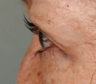 マツエク・マツパ 口コミ高評価🌠眉と まつ毛の専門MIKIのマツエク・マツパデザイン