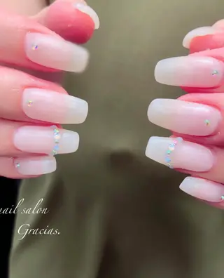 ネイル Gracias. rieのネイルデザイン