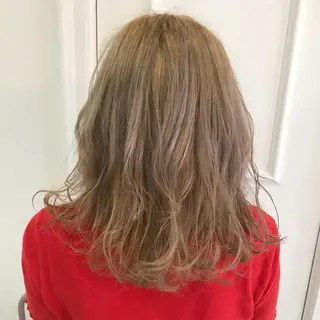 セミロング SHIN/レイヤー カット×クロスパーマのヘアスタイル