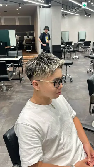 ショート カラー メンズ メンズ特化🔥　齋藤 航のヘアスタイル