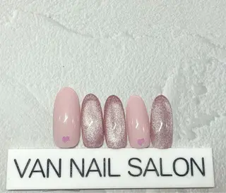 ネイル Van Nail Salonのネイルデザイン