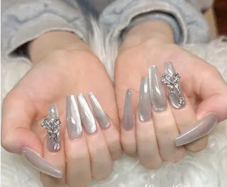 ネイル 長さ出し専門パーツ jenniferのネイルデザイン