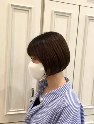 ショート 大阪ウルフカット 🐺デザインカラーのヘアスタイル