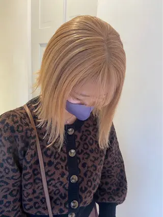 カラー ベージュ×艶🍨 mihoのヘアスタイル