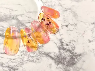 ネイル 杉山 ネイリストのネイルデザイン