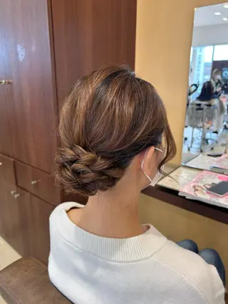 ヘアアレンジ 山村紗慧/透明感カラ ー/クロスパーマのヘアスタイル