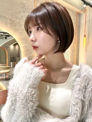 ミディアム Hello by Sea所属・レイヤー/艶髪/ボブ /くびれ/伊藤　勇司のヘアスタイル