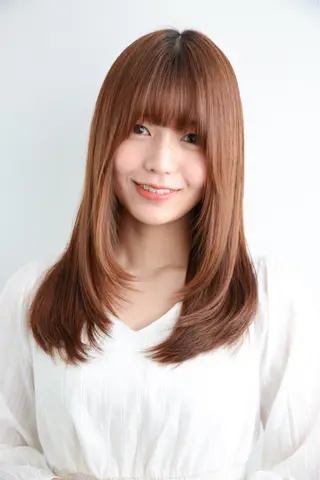 セミロング 橋本 和歩のヘアスタイル