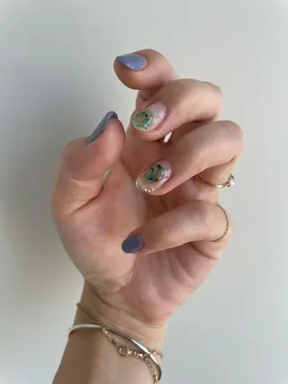 ミディアム ネイル pipi..所属・pipi ..のネイルデザイン