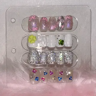 ネイル RIEKO🍒 ワンホン♡推しネイルのネイルデザイン