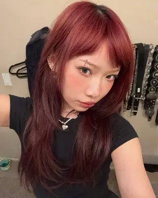 ロング レイヤーカット /siteのヘアスタイル