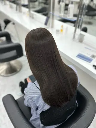 セミロング rio🧚🏻‍♀️ 暖色/グレージュのヘアスタイル