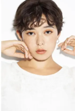 マツエク・マツパ HOLOGRAM EYELASH EBISU所属・HOLOGRAM EYELASHのマツエク・マツパデザイン