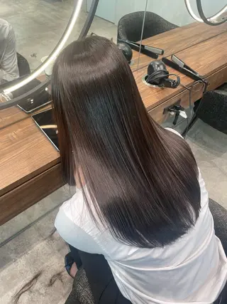 ロング 新宿/新宿三丁目 yuinaのヘアスタイル