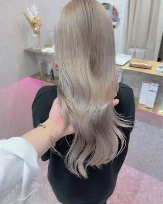 ロング VEGA天神 ブリーチのヘアスタイル