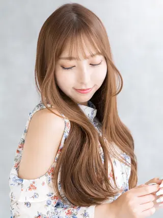 ロング Eleanor枚方店 店長　飛鳥　薫のヘアスタイル