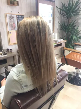 セミロング 小野 修平のヘアスタイル