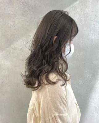 セミロング カラー シェアサロン salowin所属・✨ブリーチなし透明感 カラー🥇ユースケのヘアスタイル