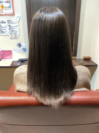 セミロング 水谷 菜央のヘアスタイル