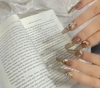 ネイル THE ONE栄店所属・Theone栄店 川原のネイルデザイン