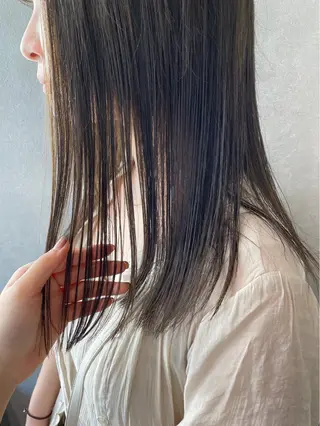 ミディアム カラー 艶ハイトーン/ 輝保🤍✨のヘアスタイル