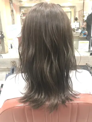 ミディアム カラー パーマ 増子 幹樹のヘアスタイル