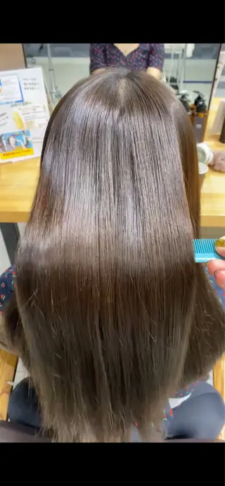 🪼かえで🪼臼井 カラー/縮毛矯正のヘアスタイル