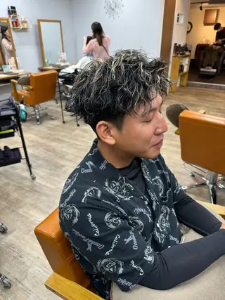 ショート カラー パーマ メンズ Sarah所属・ゲーマー美容師たがみ 🎮【メンズ特化】のヘアスタイル