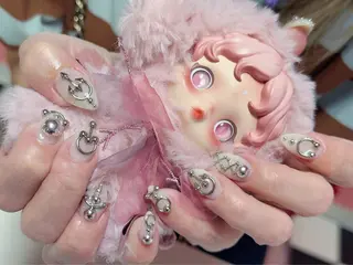 ネイル Nail Atelier IamI所属・アイアムアイ 大村磨衣のネイルデザイン
