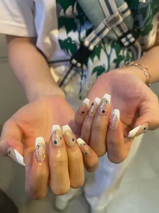 ネイル +vico 堀江店所属・中西 春那のネイルデザイン