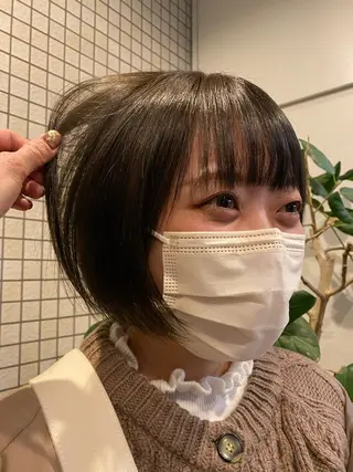 ショート カラー 透明感カラー 🩰asumiのヘアスタイル