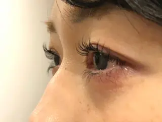 マツエク・マツパ eyelash＆nail オクタビアス所属・オクタ ビアスのマツエク・マツパデザイン
