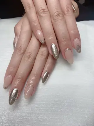 ネイル UniqueNail 長さだし専門店のネイルデザイン