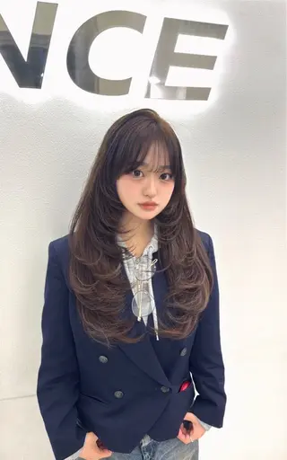 セミロング カラー 🎀愛されgirly ヘア🫧Ayakaのヘアスタイル