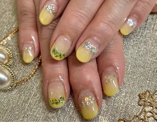 ネイル リニューアルオープン riianailのネイルデザイン