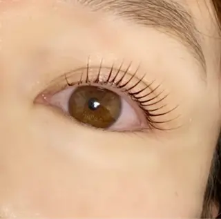 マツエク・マツパ Aime'e所属・野田 美早のマツエク・マツパデザイン