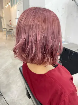 ミディアム someya 🥀のヘアスタイル