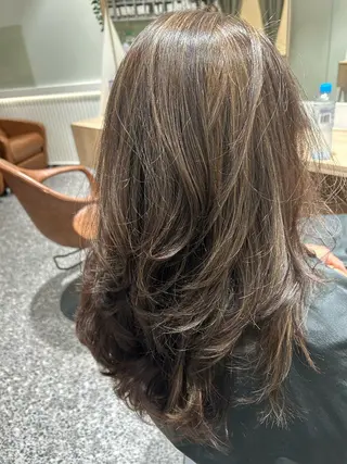ロング Salon KOZA所属・中島 芽生のヘアスタイル