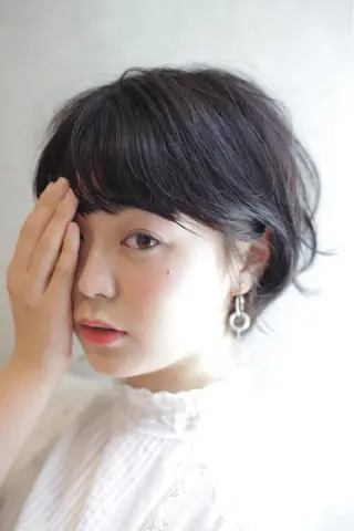 ショート パーマ ヘアアレンジ 雪本 愛のヘアスタイル