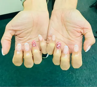 ネイル Chun Chun nail所属・ヒュン オアンのネイルデザイン