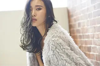 セミロング カラー 松本 明日可のヘアスタイル